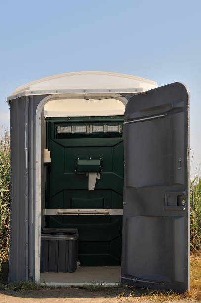 Best Portable toilet rental cost  in Suffield Depot, CT